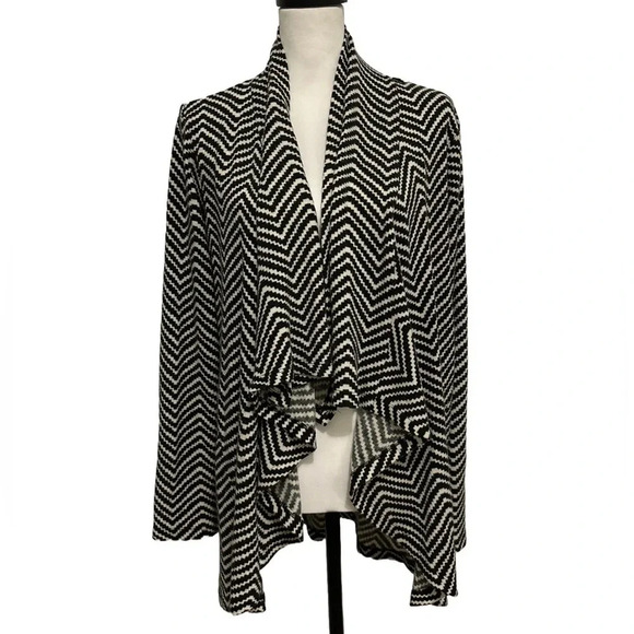 Skies are Blue Black and White Drape Front Cardigan Large. Wear two ways! - Picture 1 of 5